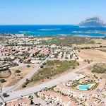 Tavolara Paradise - Sea View - Swimming Pool - Wifi * 波尔图圣保罗