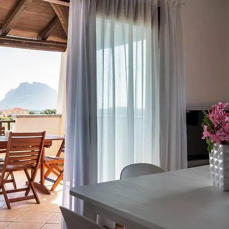Apartment Tavolara Paradise - Sea View - Swimming Pool - Wifi *